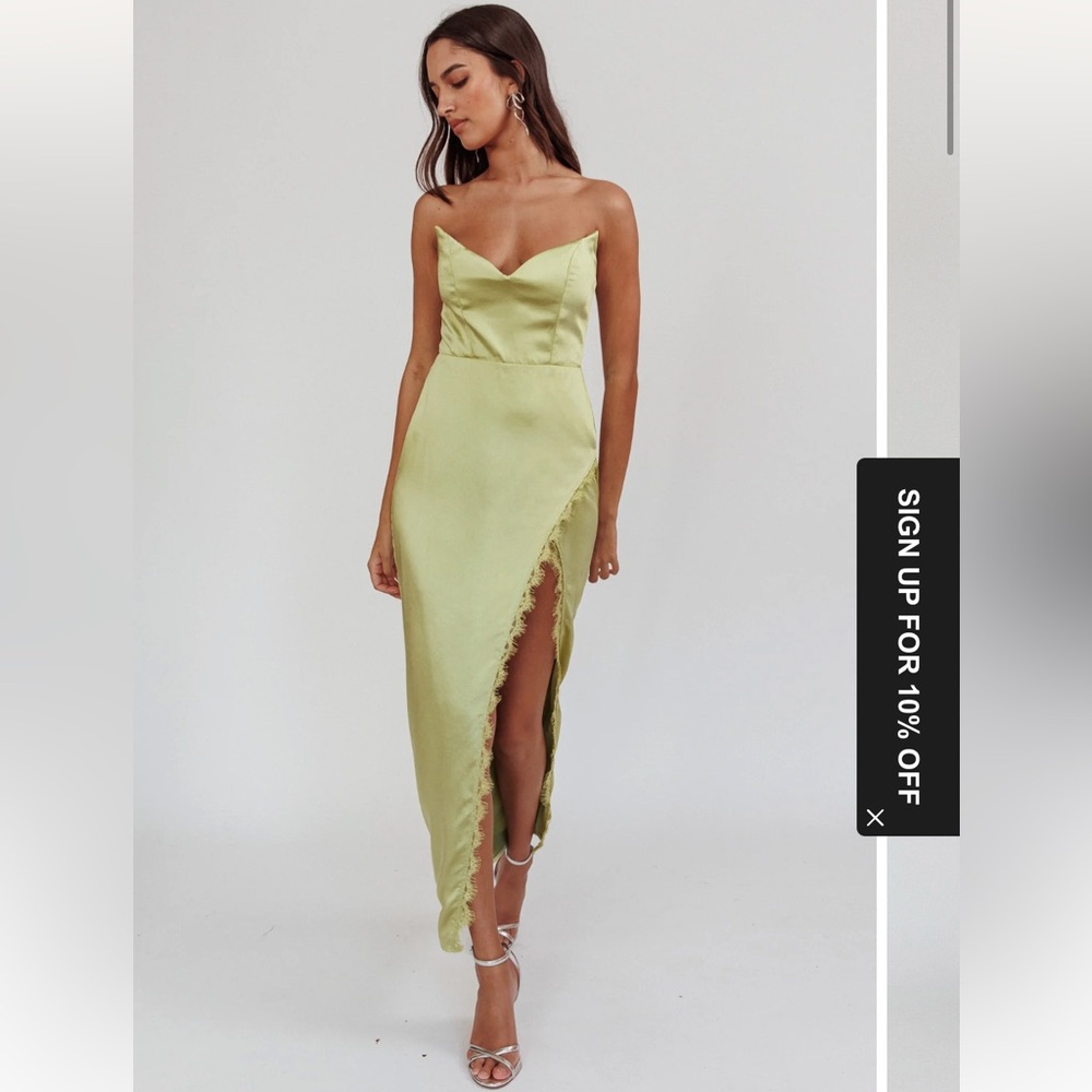 Selfie Leslie Winter Moon Strapless Lace Trim Midi Dress Sage